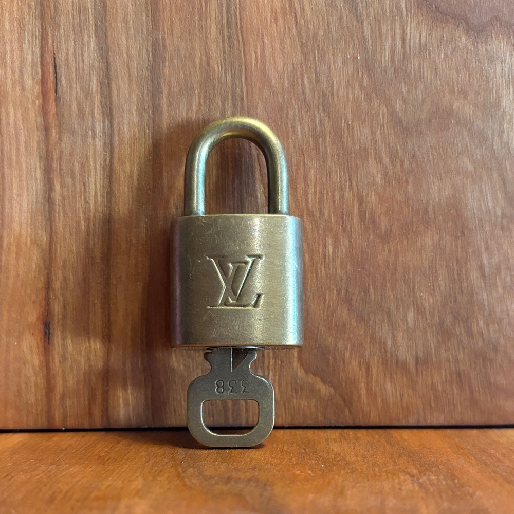 Louis Vuitton Brass Padlock with Key 338